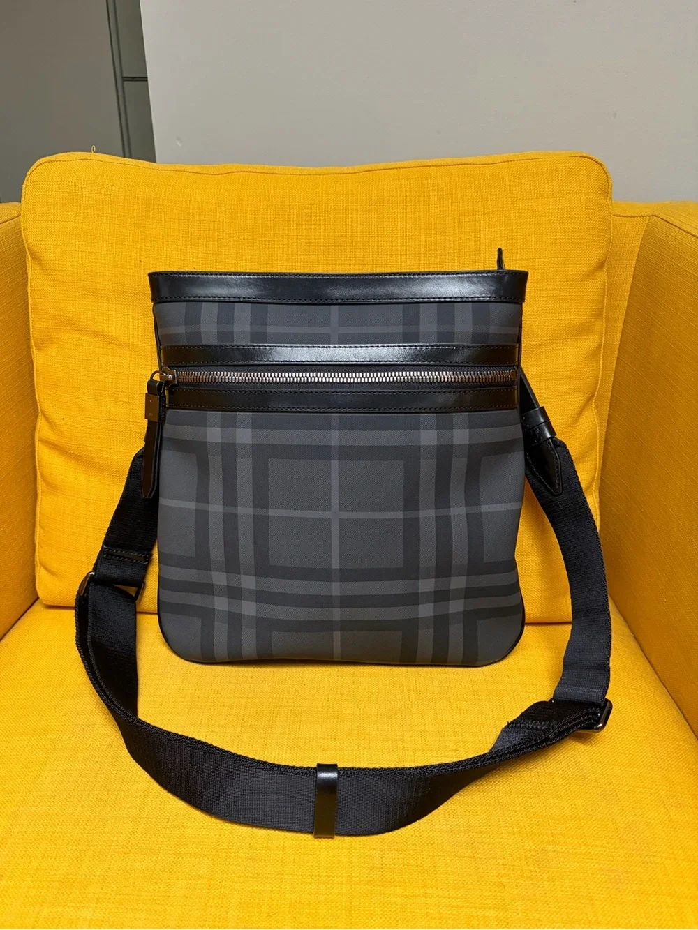GUC Burberry Check Crossbody Bag